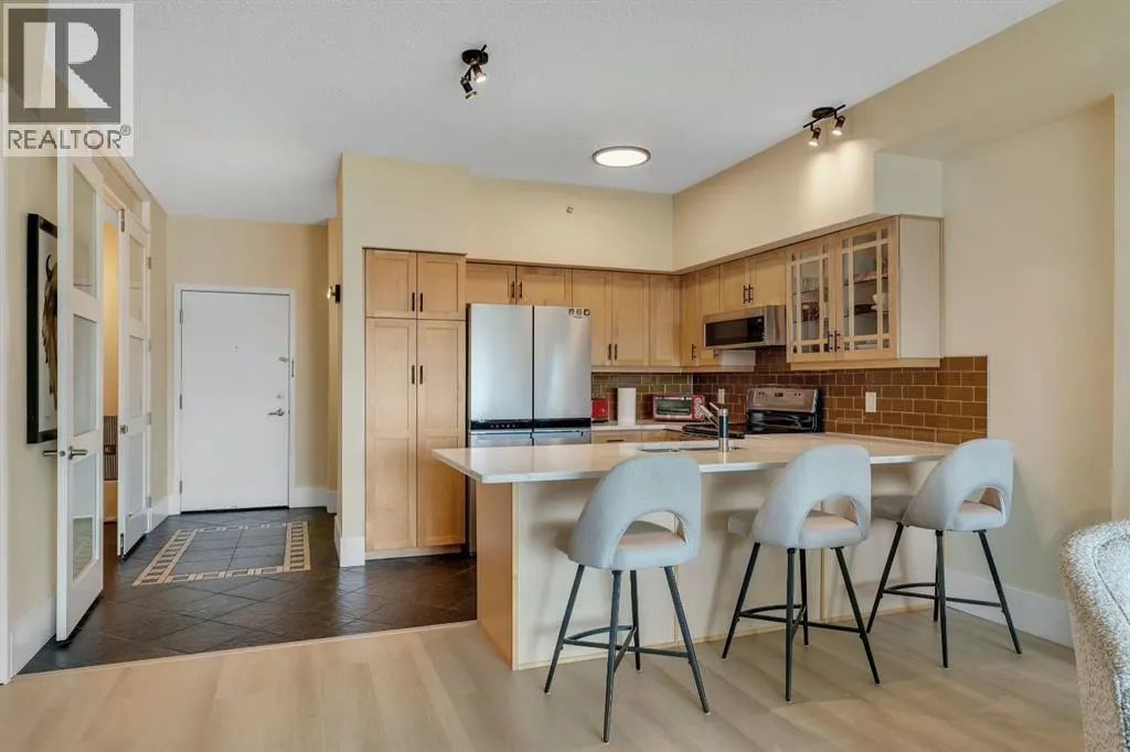 604, 205 Riverfront Avenue SW