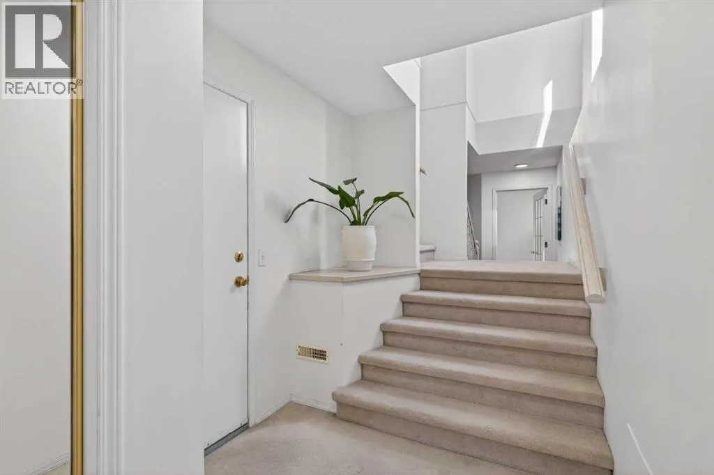 320 Sierra Morena Green SW