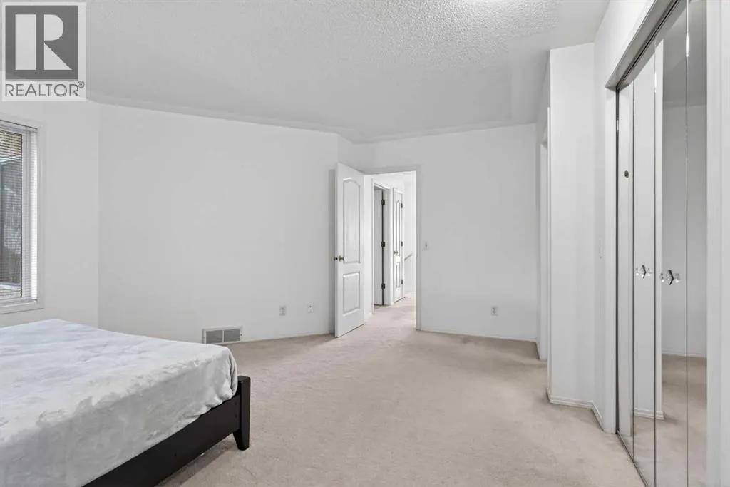 320 Sierra Morena Green SW