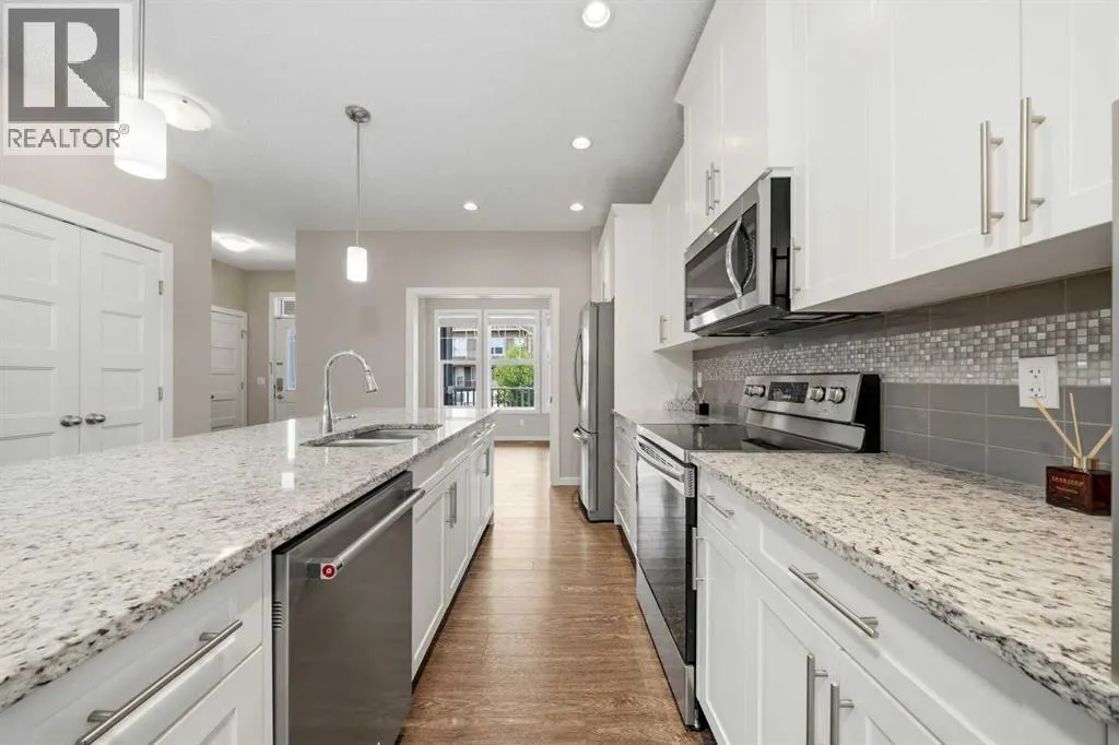 75 Legacy Glen Row SE