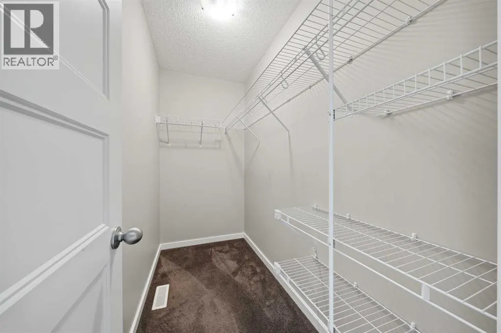 75 Legacy Glen Row SE