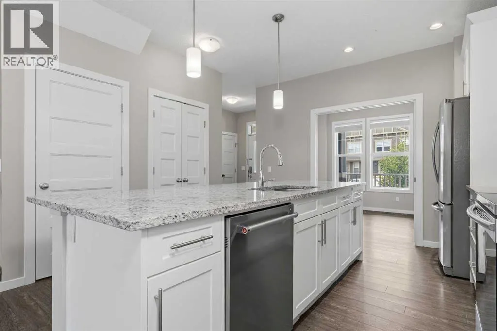 75 Legacy Glen Row SE