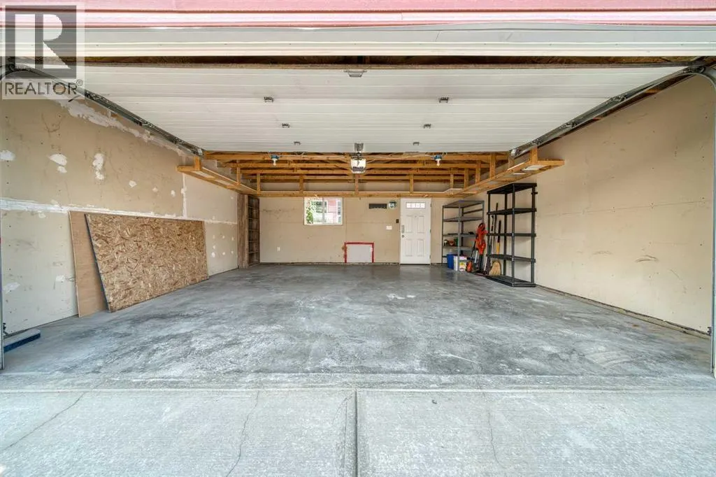 75 Legacy Glen Row SE