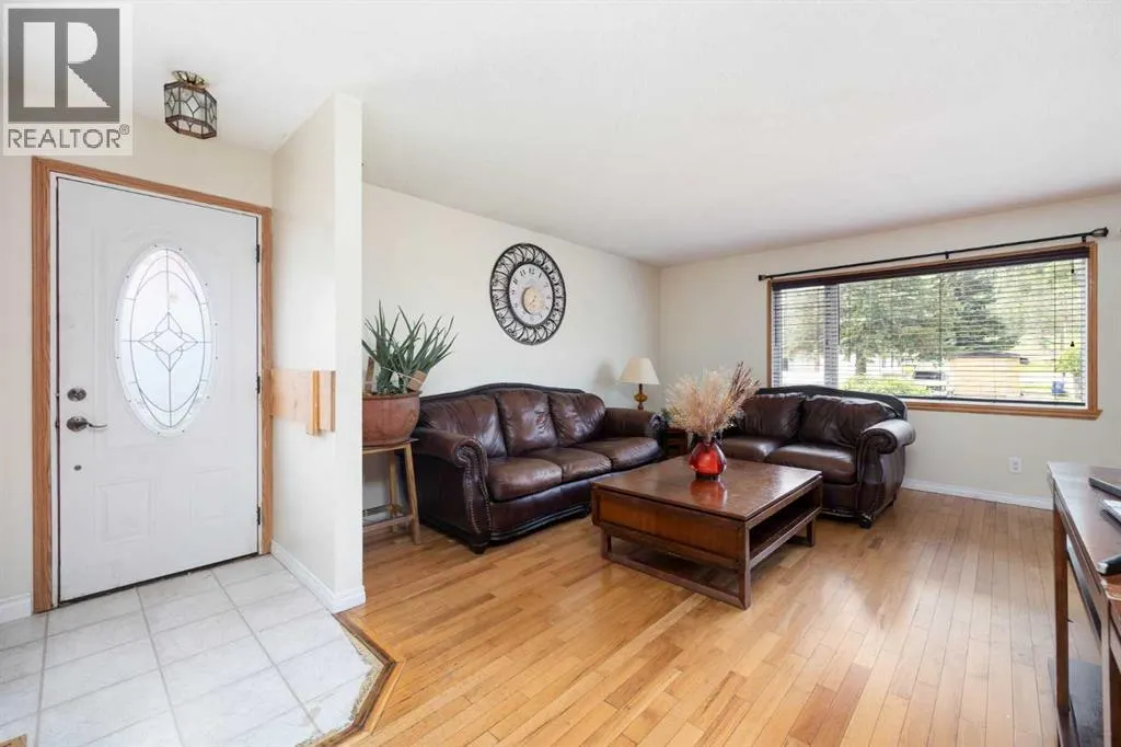14 Saunderson Avenue