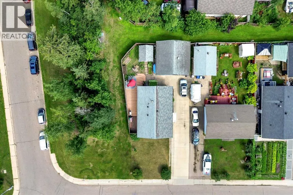 14 Saunderson Avenue