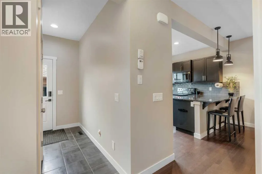 360 Marquis Heights SE