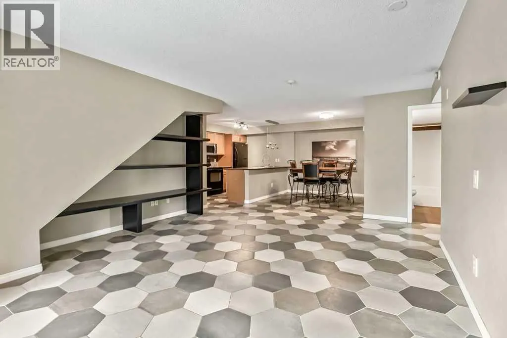 2, 21 Mckenzie Towne Gate SE
