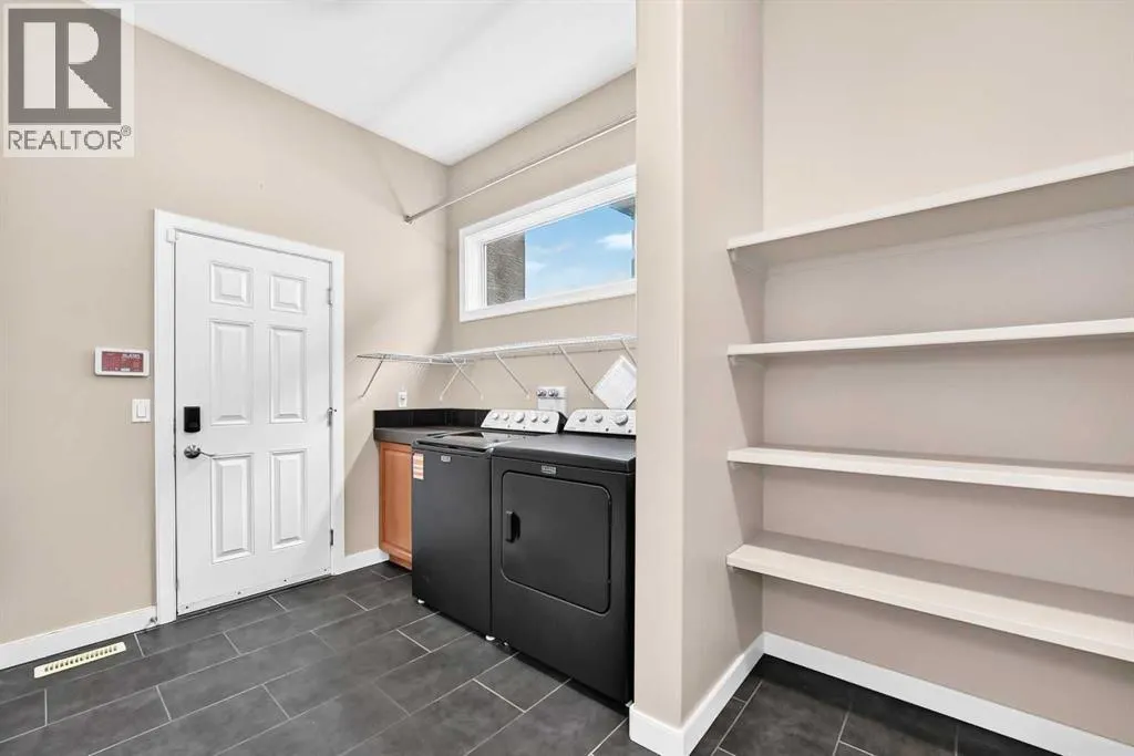 145 Cranridge Terrace SE