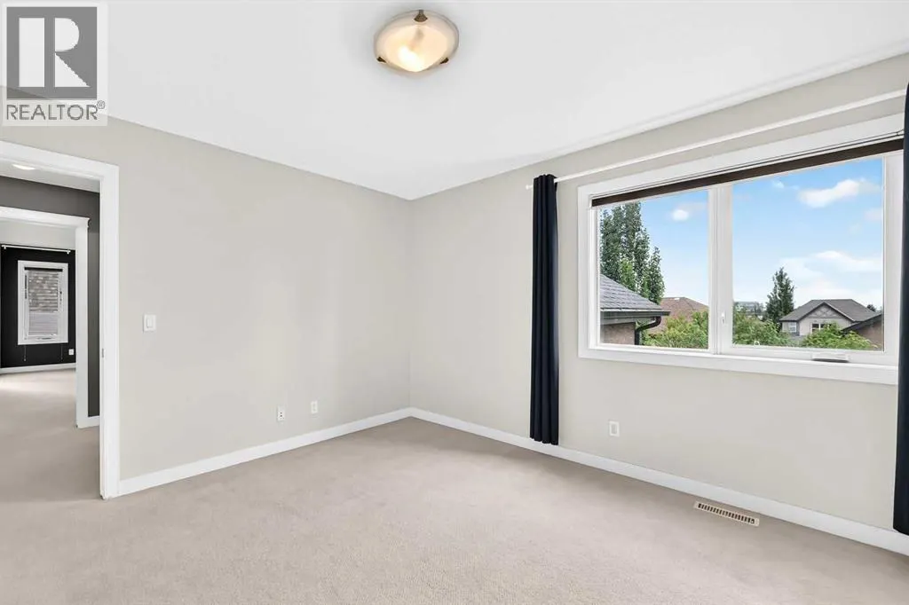 145 Cranridge Terrace SE