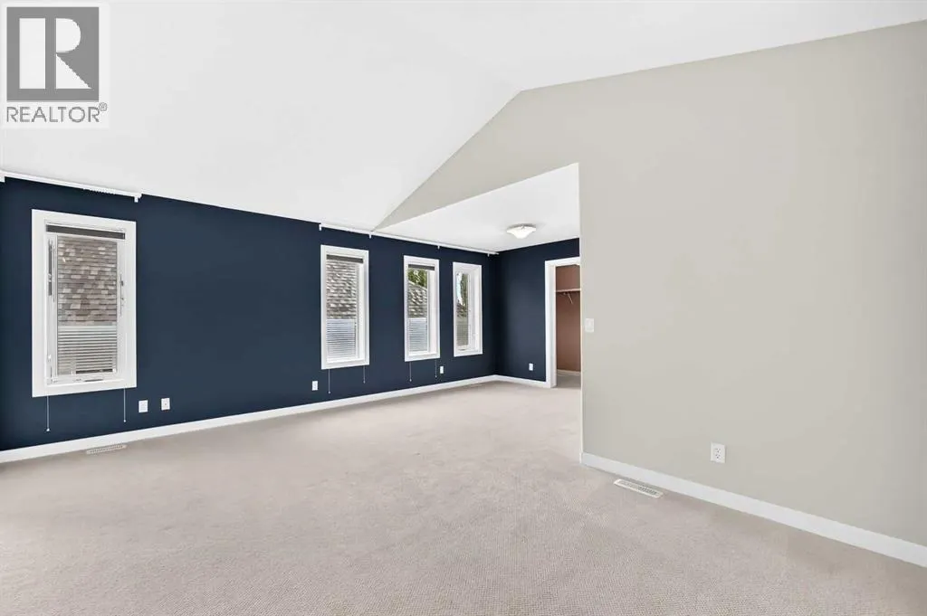 145 Cranridge Terrace SE
