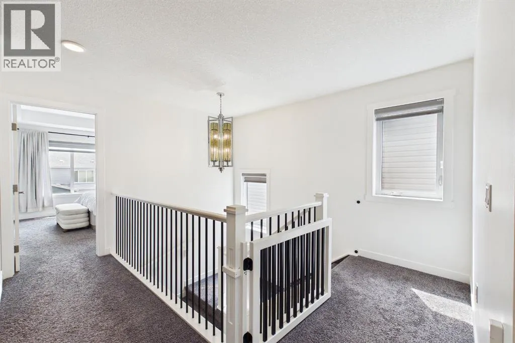 66 Legacy Glen Crescent SE