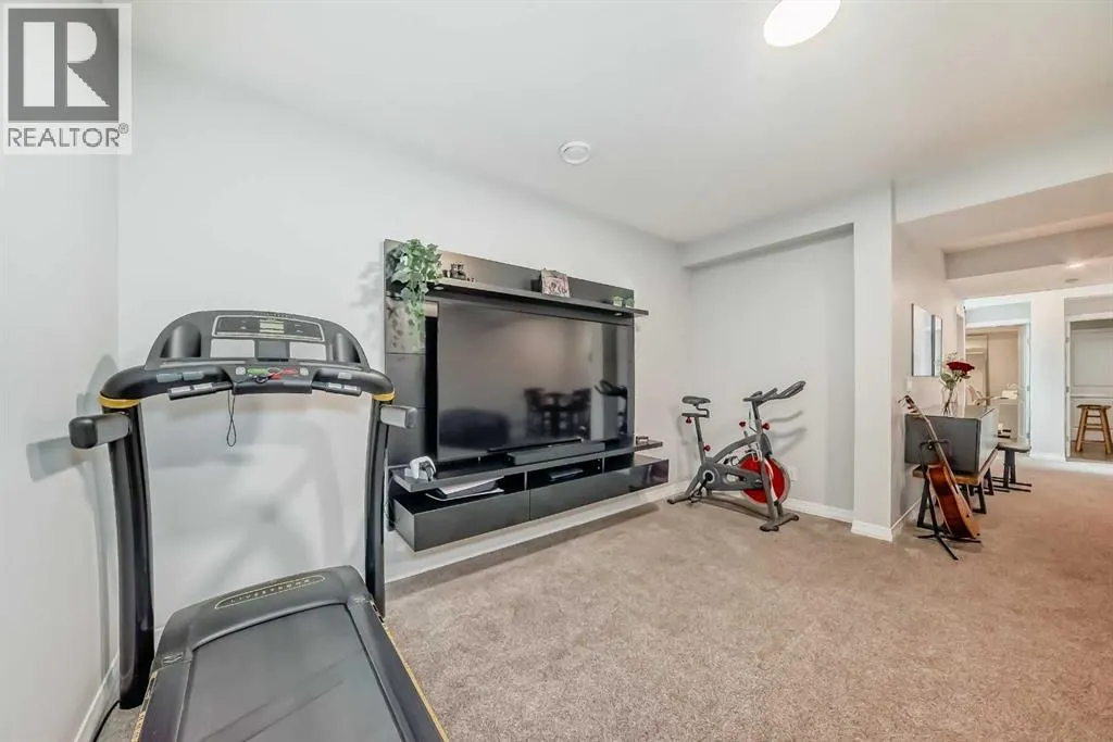 1941 Mahogany Boulevard SE