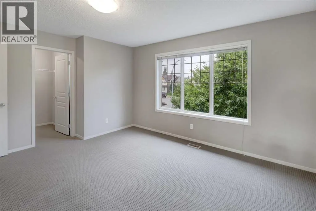 36 Copperstone Court SE