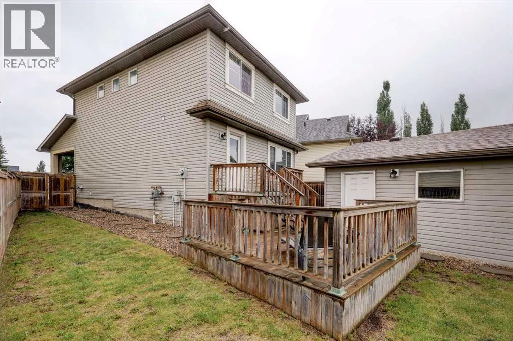 36 Copperstone Court SE