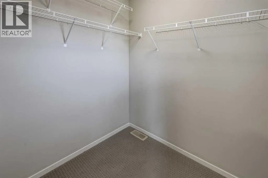 36 Copperstone Court SE