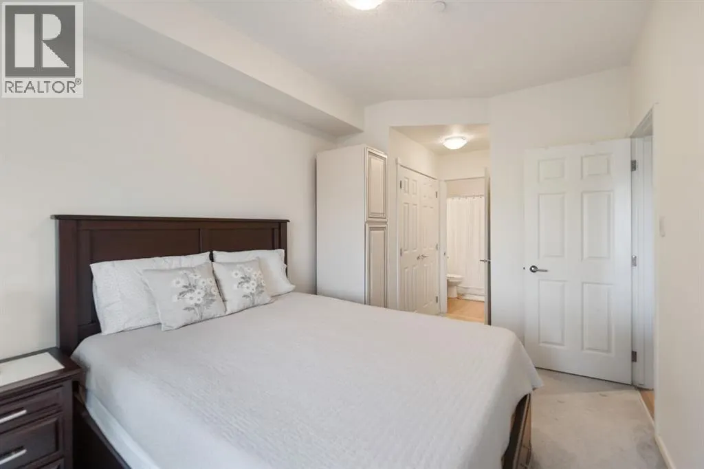 3108, 99 Copperstone Park SE