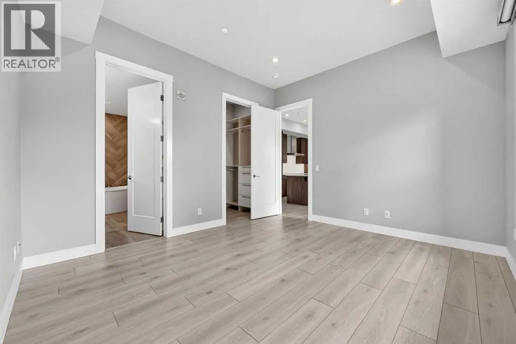 302, 275 Lebel Crescent NW