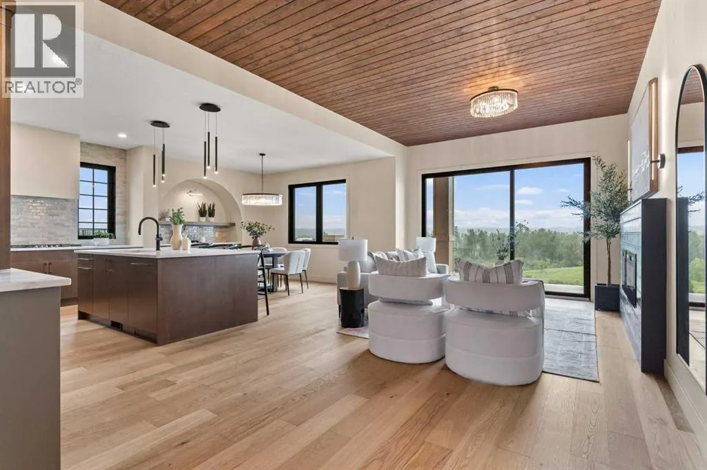 4 Westmount Point