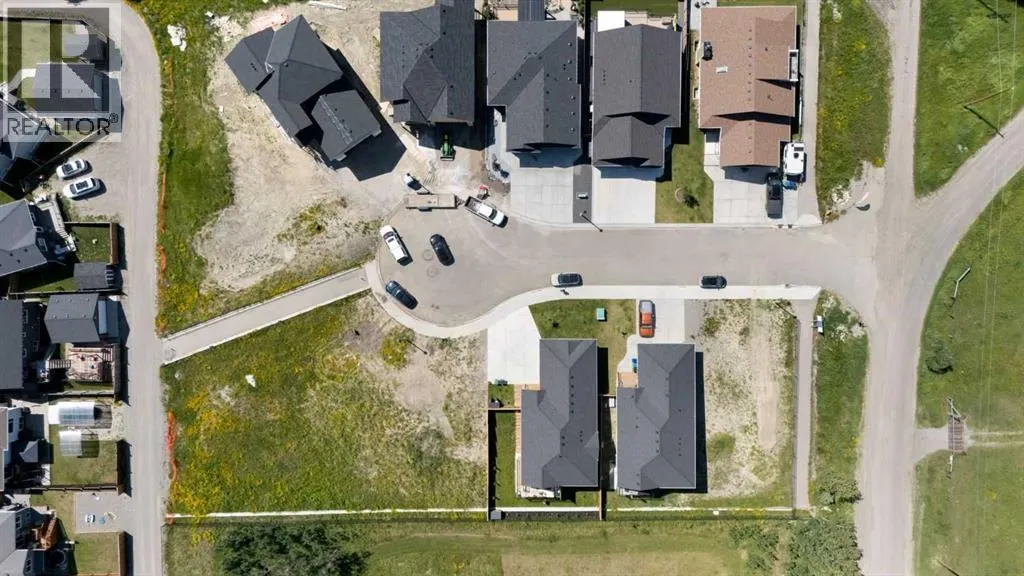 12 Country Meadows Cove
