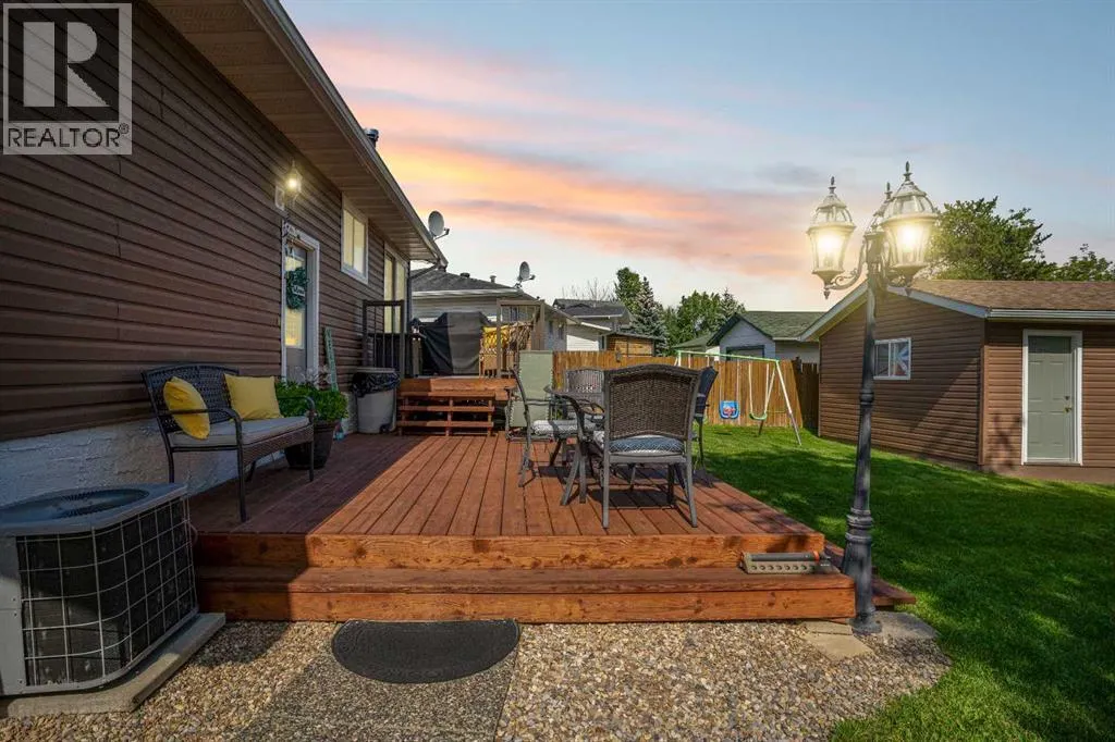 114 Hilltop Crescent