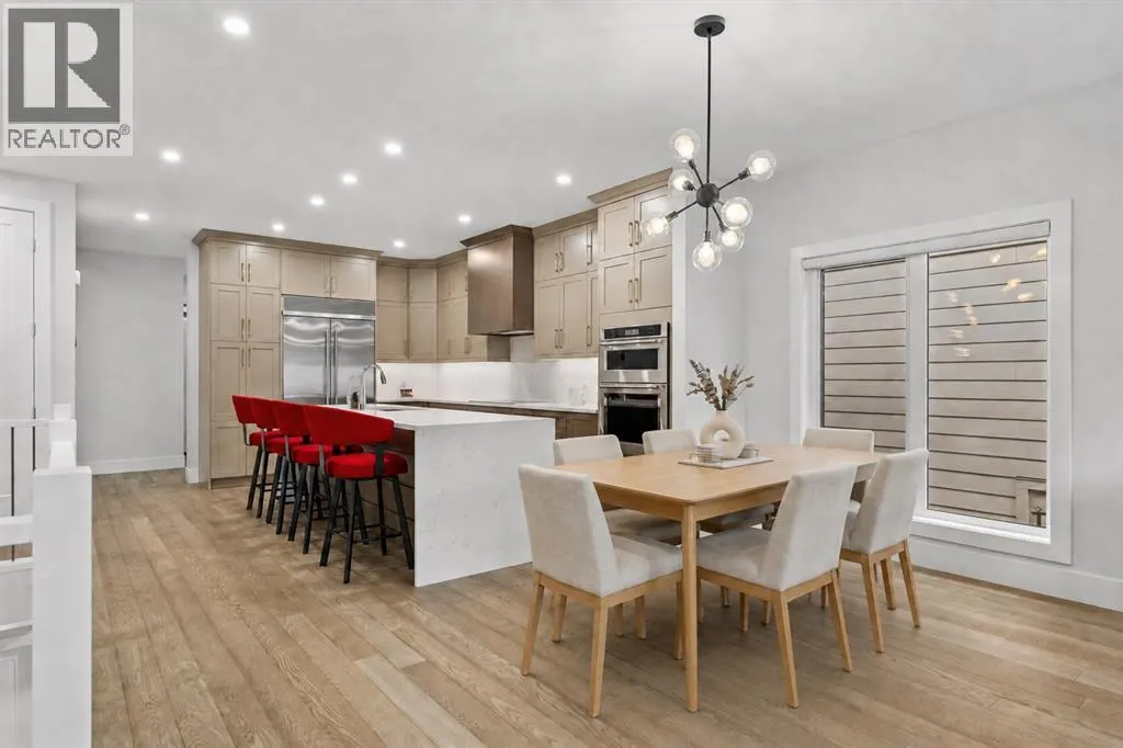 220 Marina Cove SE