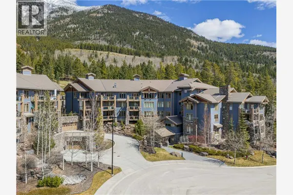 202, 140 Stonecreek Road