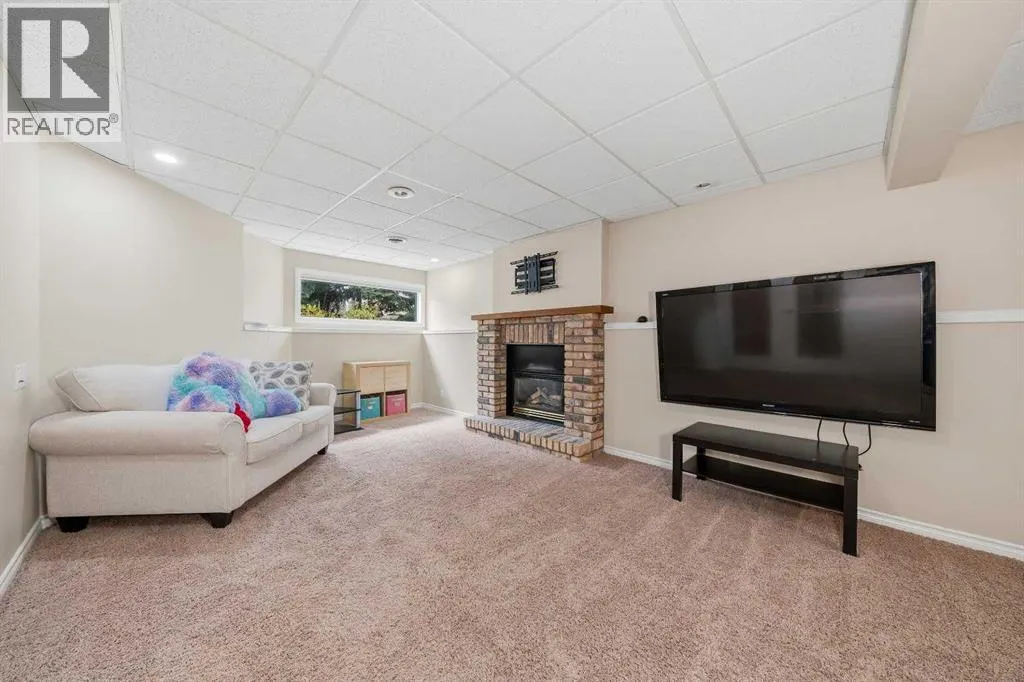 36 Shannon Circle SW