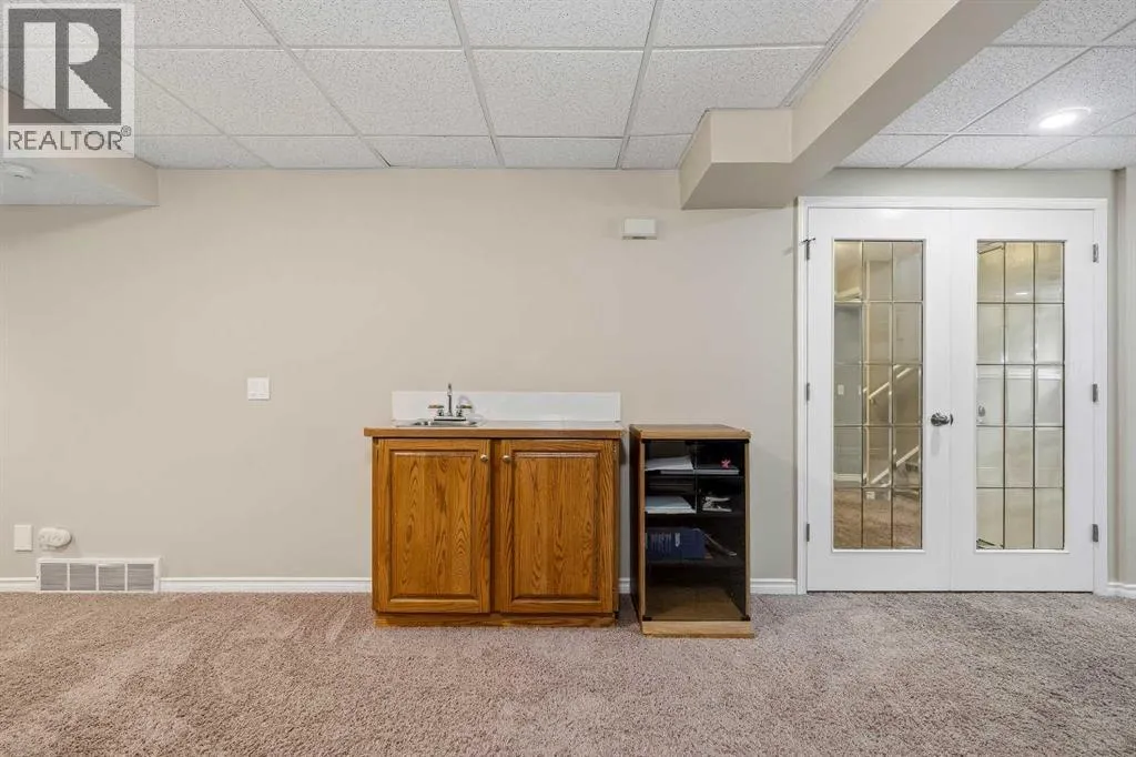 36 Shannon Circle SW