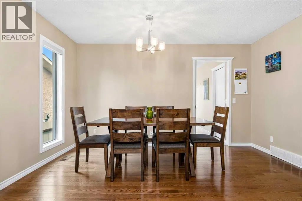 36 Shannon Circle SW