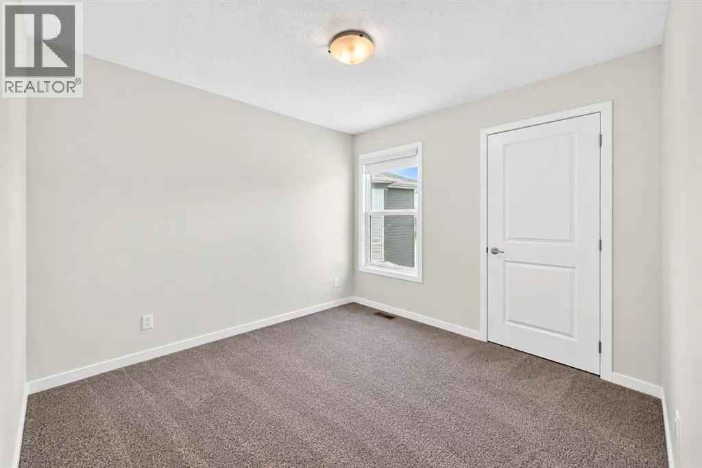 118 Belmont Crescent SW