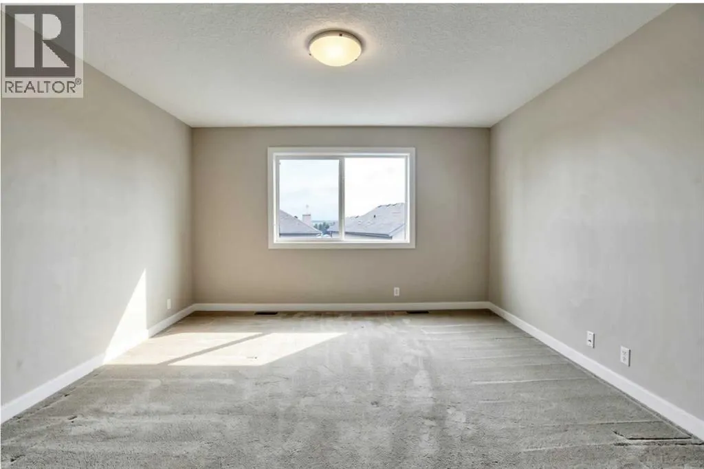 92 Everglen Close SW