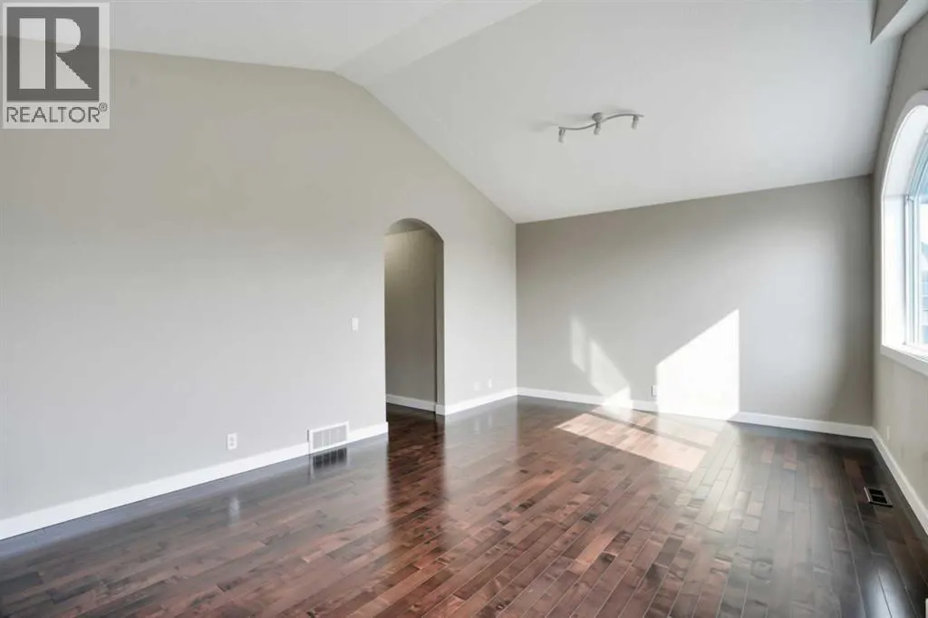 92 Everglen Close SW