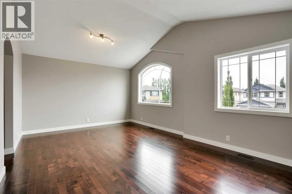 92 Everglen Close SW