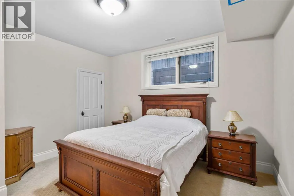 2905 Carleton Street SW
