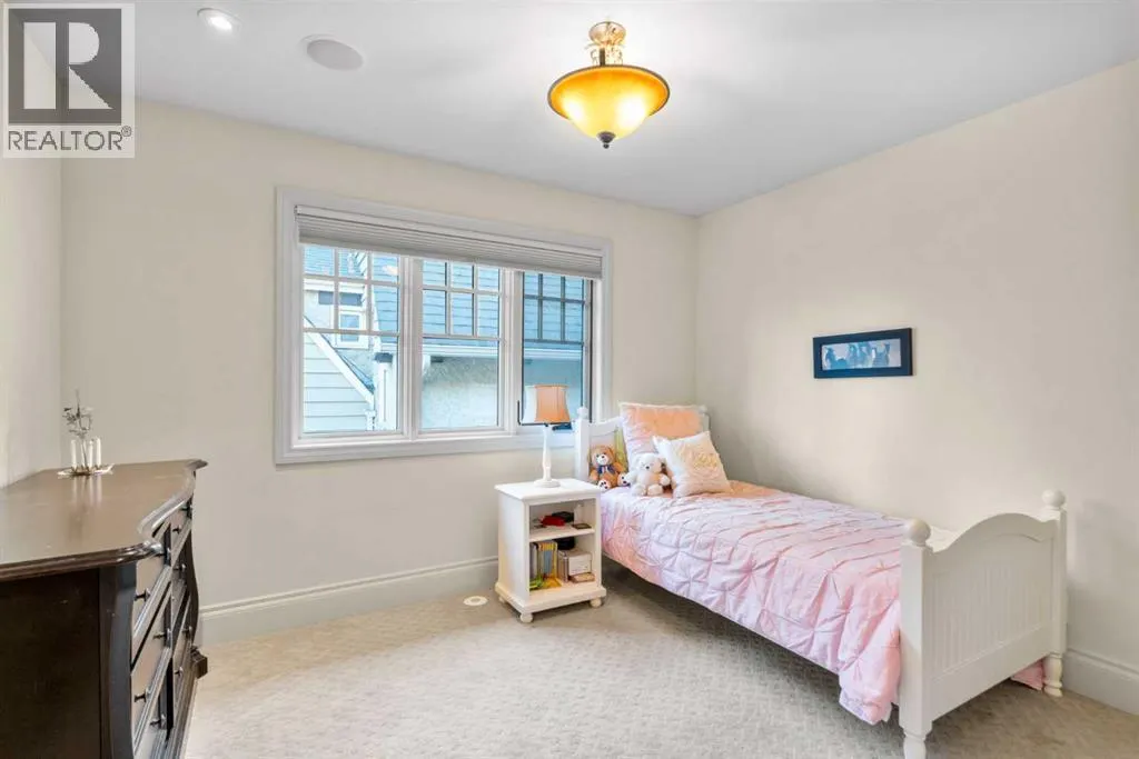 2905 Carleton Street SW