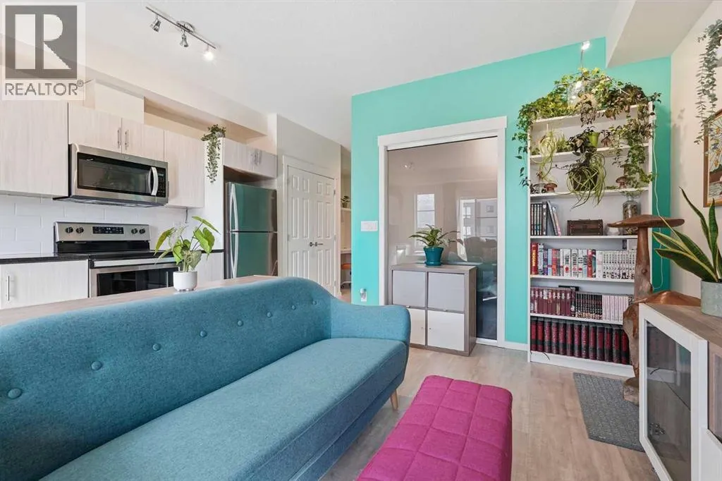 7206, 151 Legacy Main Street SE