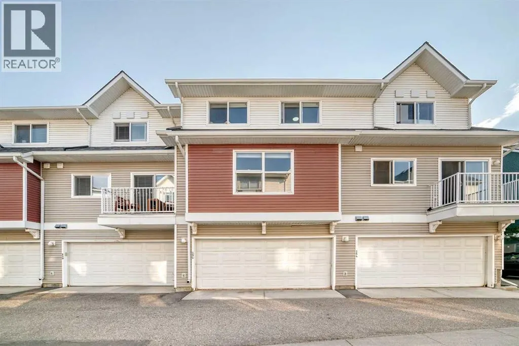 252 McKenzie Towne Link SE