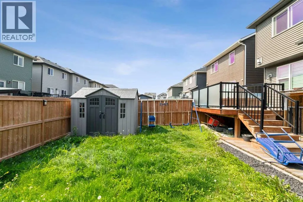 243 Savanna Lane NE