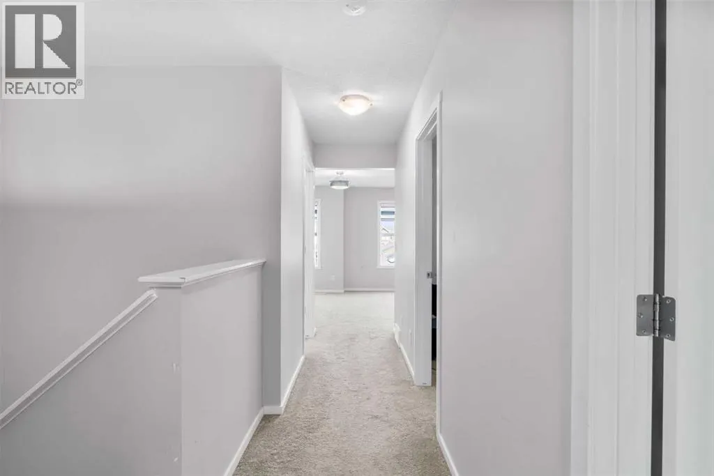 243 Savanna Lane NE