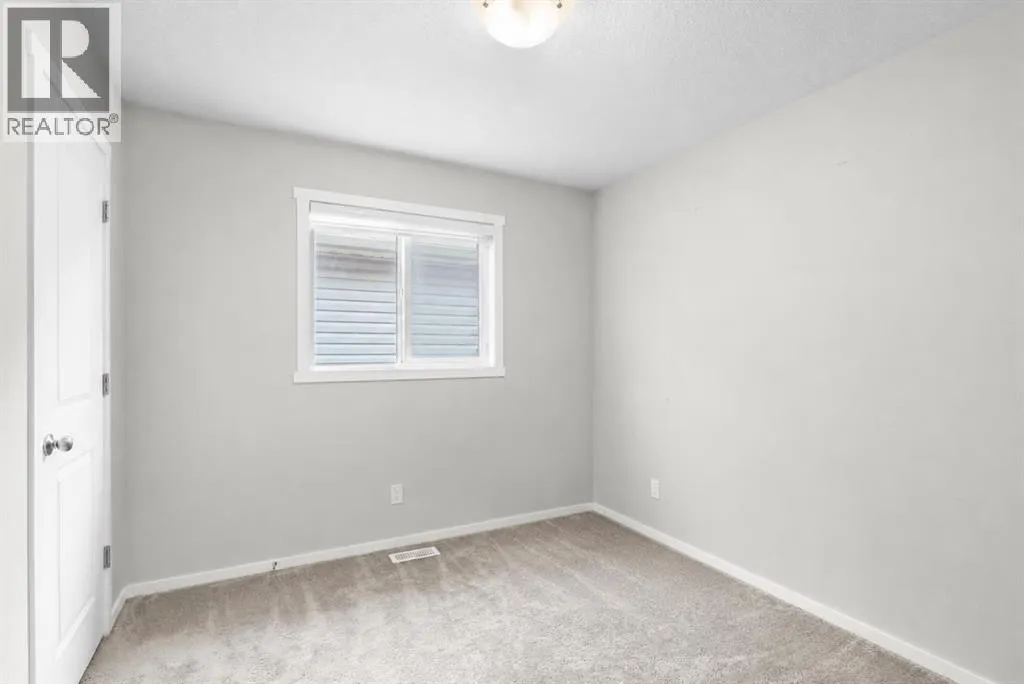 243 Savanna Lane NE