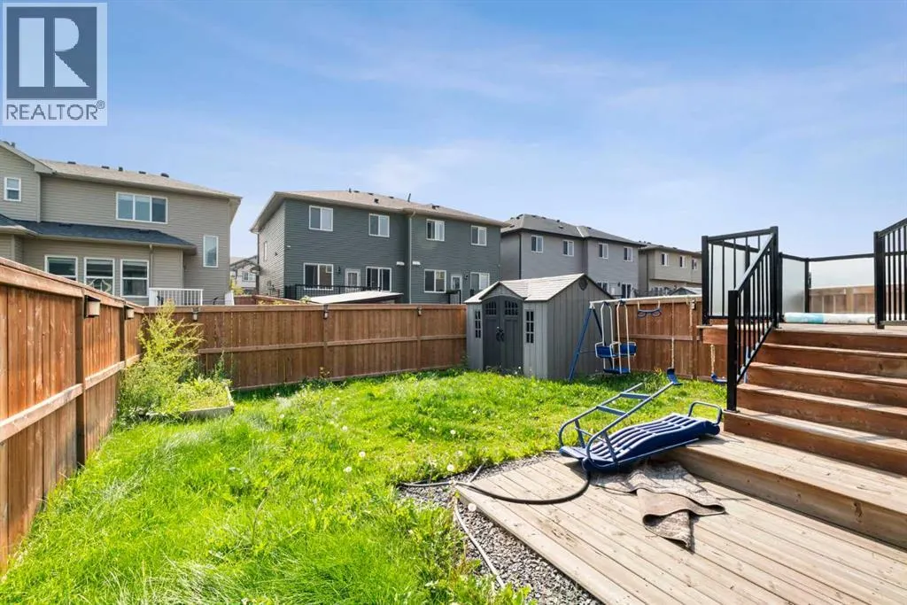 243 Savanna Lane NE