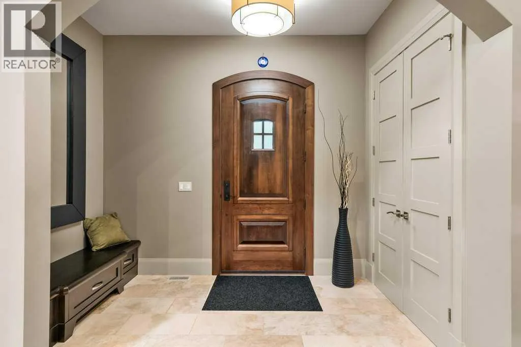 136 Posthill Drive SW