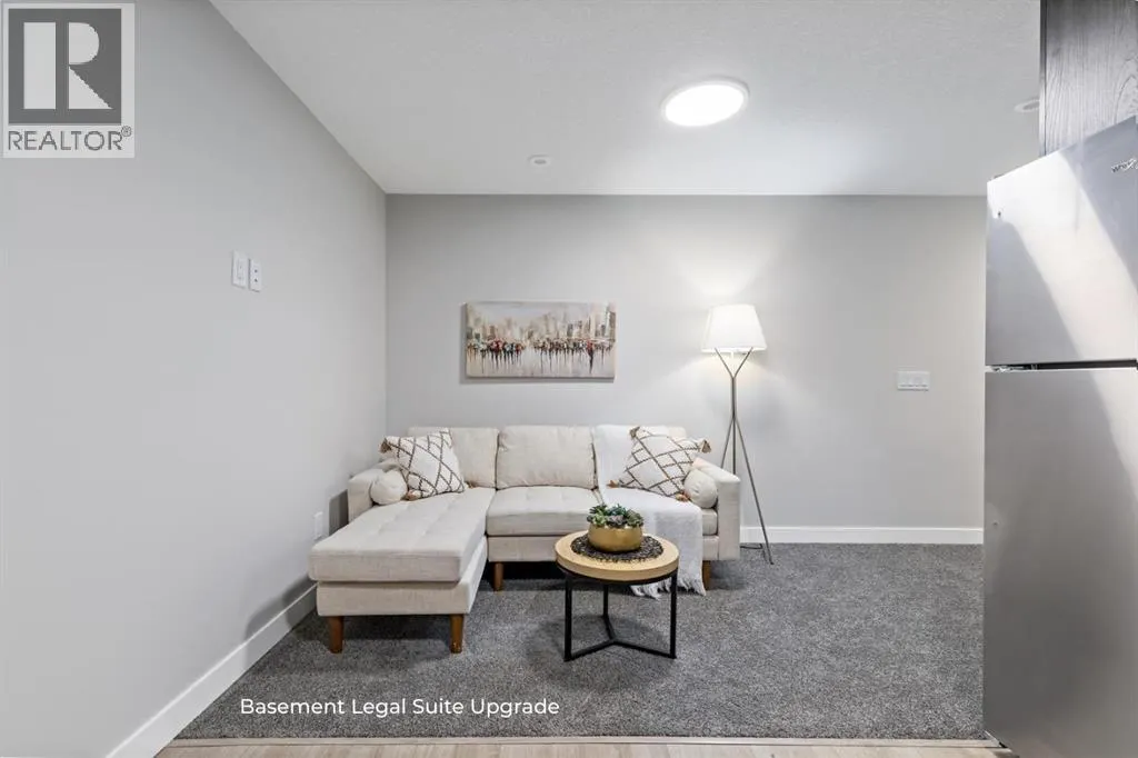 943 Legacy Circle SE
