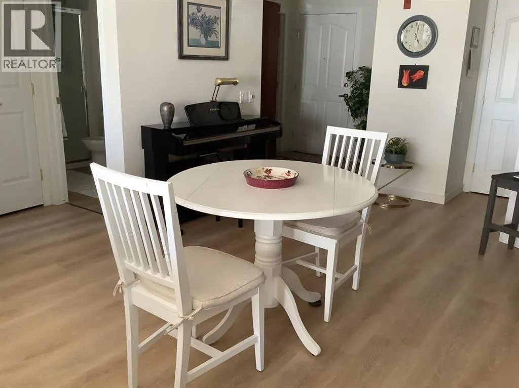 3338, 1818 Simcoe Boulevard SW