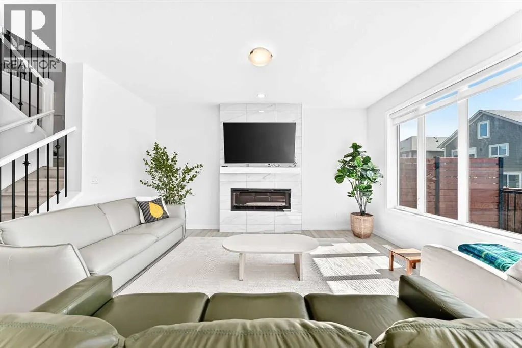 105 Magnolia Manor SE