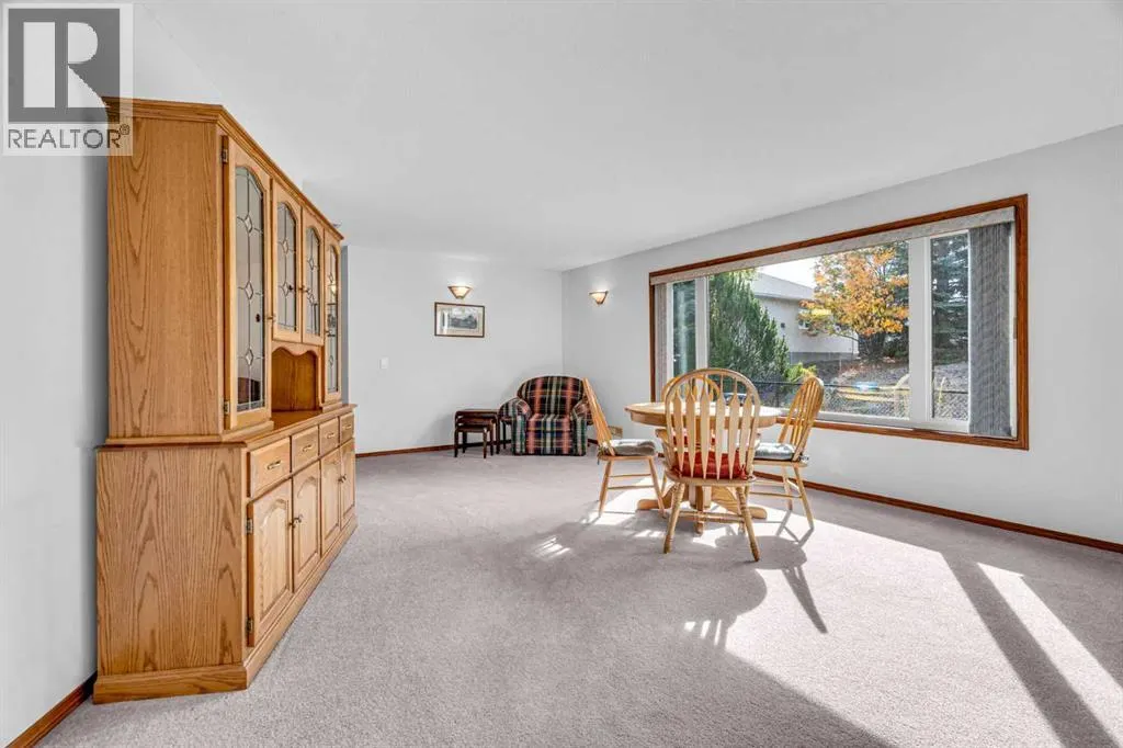 58 Sandstone Ridge Crescent