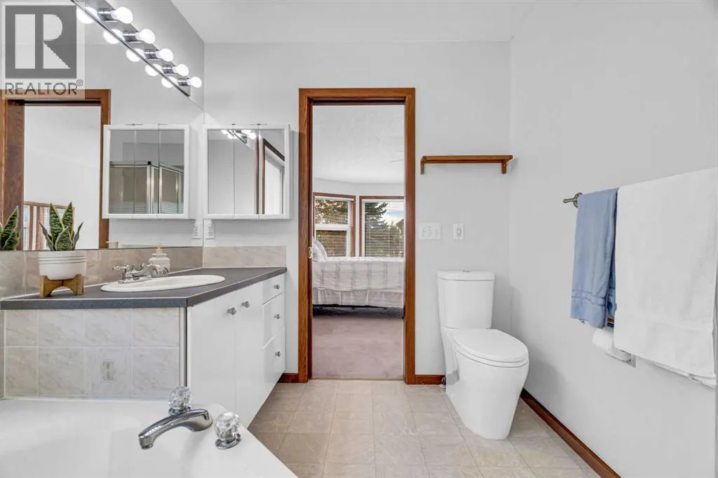 58 Sandstone Ridge Crescent
