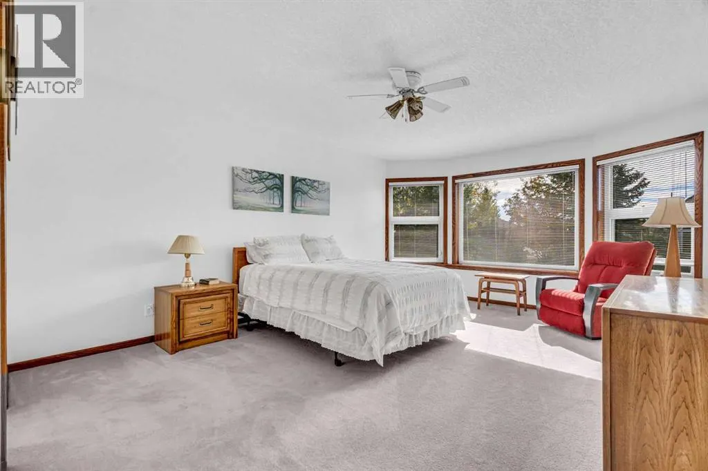 58 Sandstone Ridge Crescent