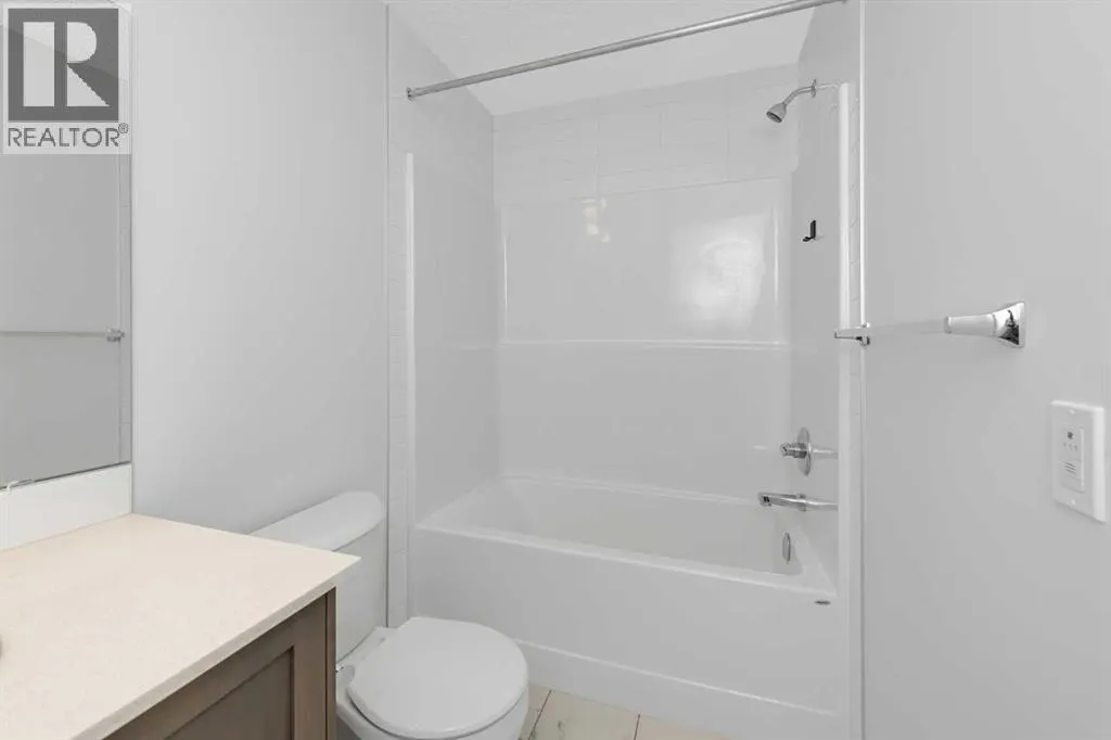 206 Legacy Glen Court SE