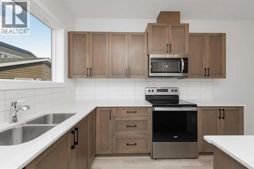 206 Legacy Glen Court SE